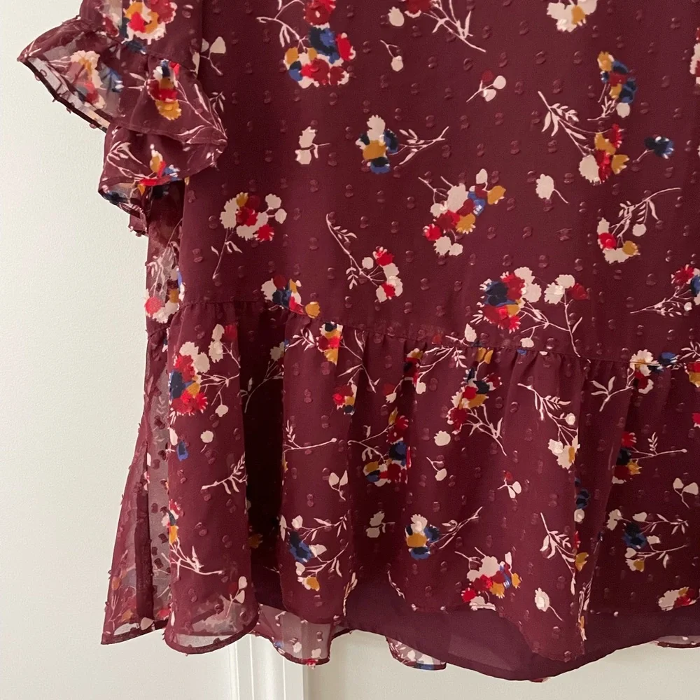 Madewell Ruffle Peplum Swing Top in Clipdot Carnation Toss - Picture 5 of 9